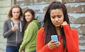 stop cyberpesten